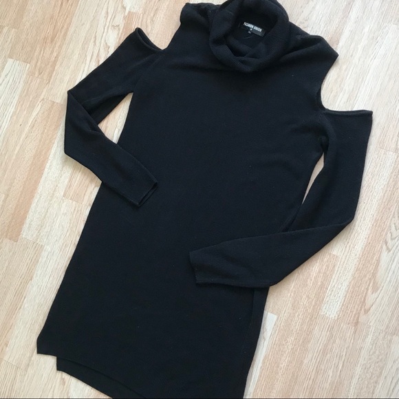 FASHION UNION | Sweater Dress - Picture 1 of 8